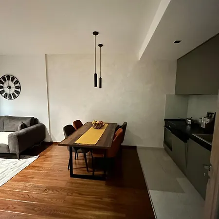 Urban Master Quart 波德戈里察